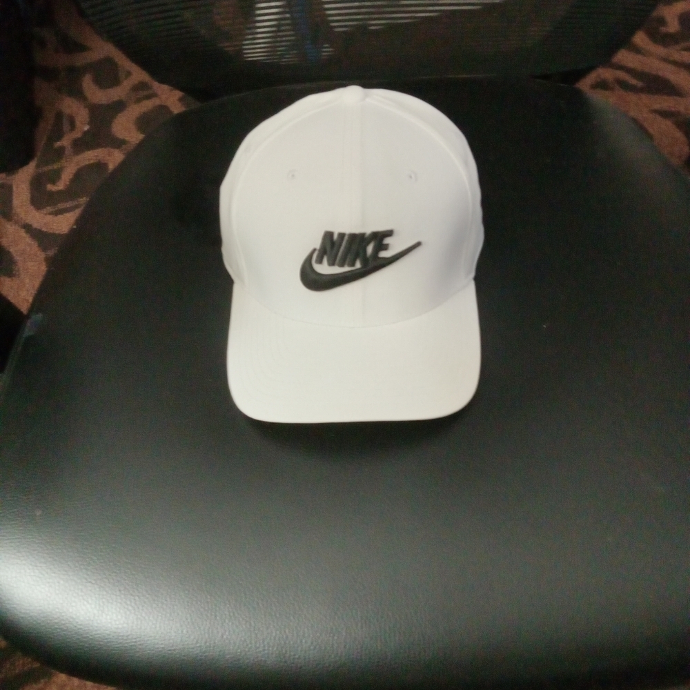 Nike Hat 